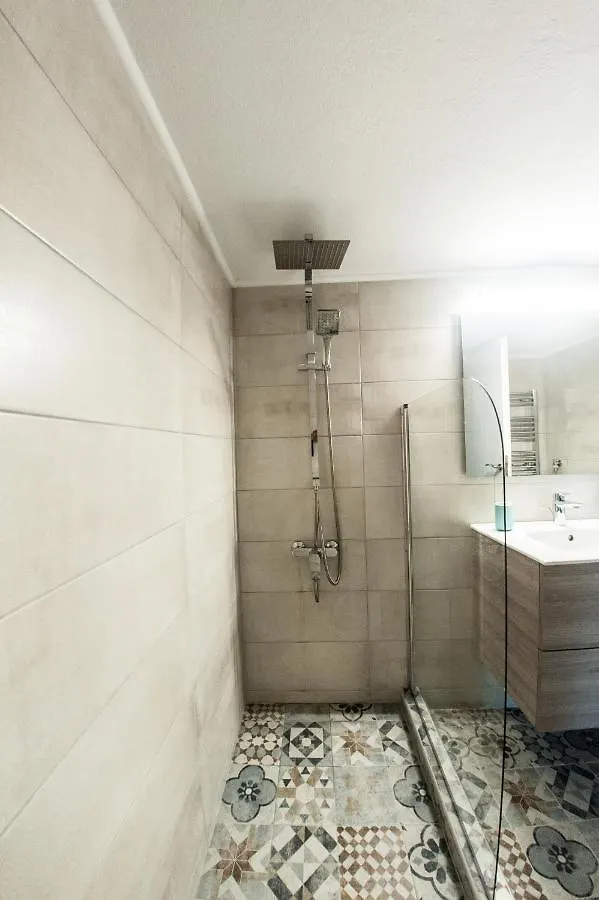 Peraia Club Apartments 2 0*, Peraía 그리스