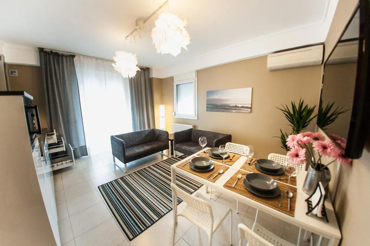 Peraia Club Apartments 2 0*, Peraía 그리스
